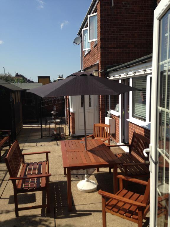 Spindrift Guest House - Adults Only Great Yarmouth Exterior photo